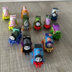 Thomas The Tank Engine Train & Friends Minis 2014 Lot of 12